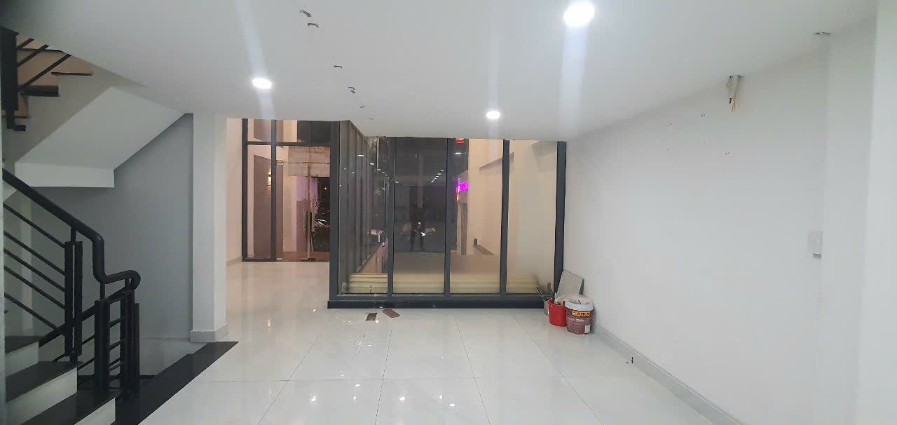 CHo thuê Mặt bằng tòa nhà MTĐ Phổ Quang Phường 2 Tân Bình
